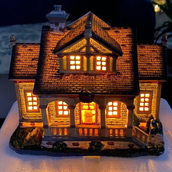 Lemax 2004 Oliver House Caddington Village Collection #45039 NEW in Open Box - Picture 4 of 4